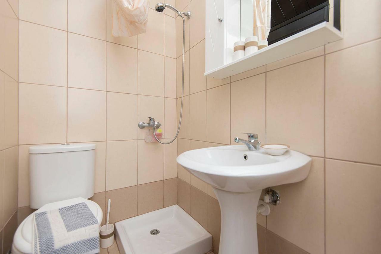 Chris Αpartments Old Town Apartment Rhodes City Bagian luar foto