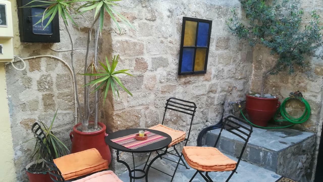 Chris Αpartments Old Town Apartment Rhodes City Bagian luar foto